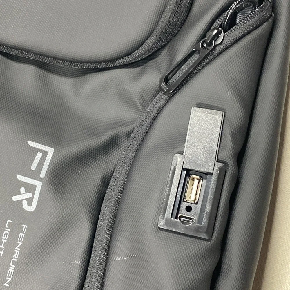 Fenruien Leisure Light Business Black Laptop Backpack Travel Bag